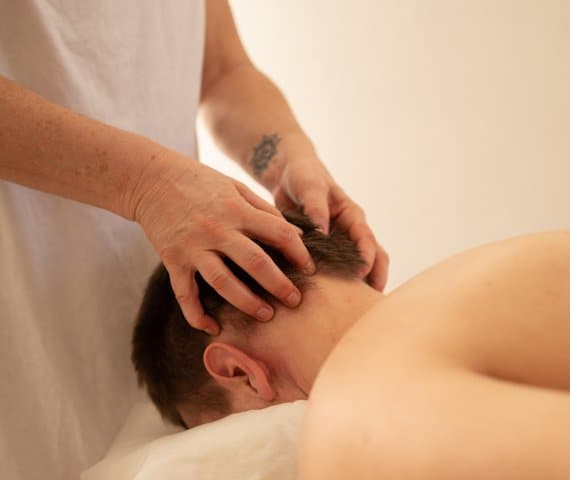 Individuelle Massage Filderstadt | Ellen Majer Kopfmassage